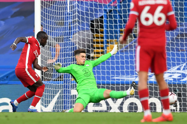 Strategi Liverpool mengurung habis Chelsea di area pertahanannya sendiri berbuah gol kedua Mane, yang dihasilkan dari blunder Kepa. Menerima bola dari Tomori, Kepa berusaha mengirim umpan ke arah Jorginho tepat di muka gawang, namun bola langsung dipotong oleh Mane untuk menggandakan keunggulan Liverpool pada menit ke-54.