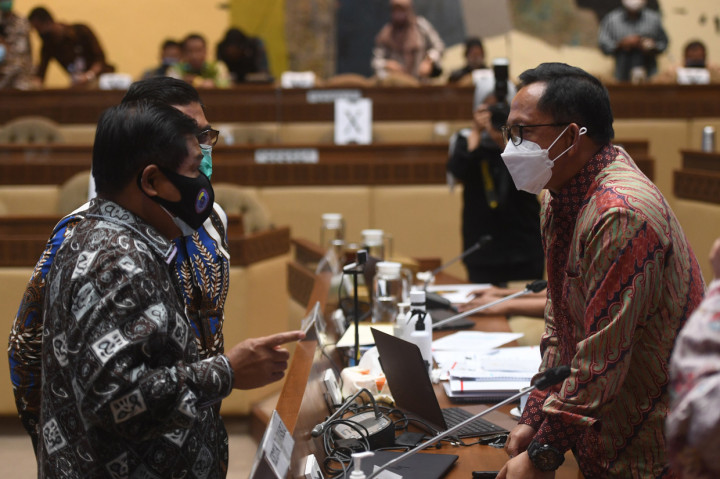 DPR menyetujui pagu anggaran Kementerian Dalam Negeri untuk tahun 2021 sebesar Rp3,2 triliun dan menyetujui tambahan anggaran sebesar Rp1,2 triliun untuk dibahas di Badan Anggaran DPR.