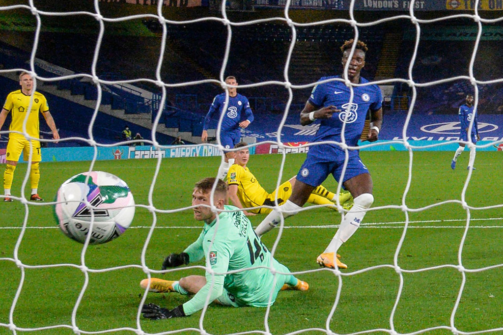 Gol tercipta setelah Abraham berhasil mencuri bola dari pemain tim tamu dan kemudian menceploskannya ke gawang Bradley Collins lewat sepakan kaki kanannya.