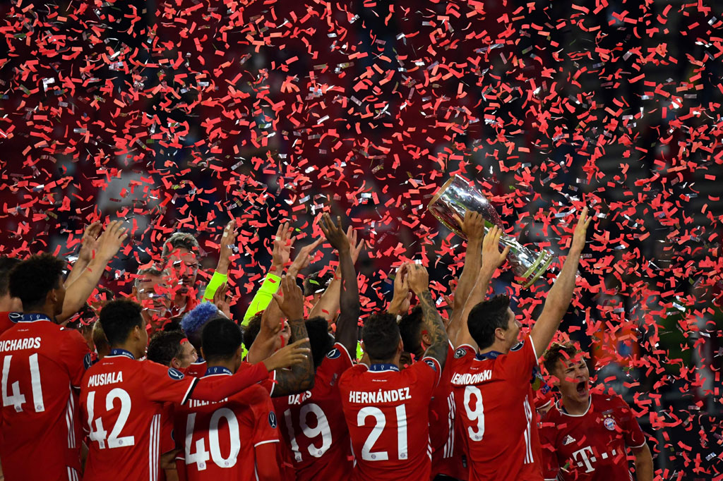 Prestasi Die Rotten tersebut mengulangi rekor klub tujuh tahun silam yang juga meraih trofi yang sama. Bayern kini mengoleksi dua trofi Piala Super Eropa.