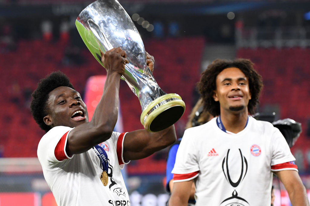 Bayern berpeluang memenangkan gelar kelima tahun ini saat mereka menjamu Borussia Dortmund di Munich untuk Piala Super Jerman pada Rabu, 30 September 2020.