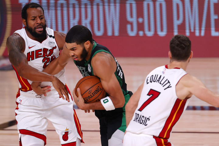 Menurut statistik yang dirilis laman resmi NBA, Tatum menyumbang 31 poin dan 10 rebound. Jaylen Brown menambahkan 28 poin dan Daniel Theis menyumbang 15 poin dan 13 rebound.