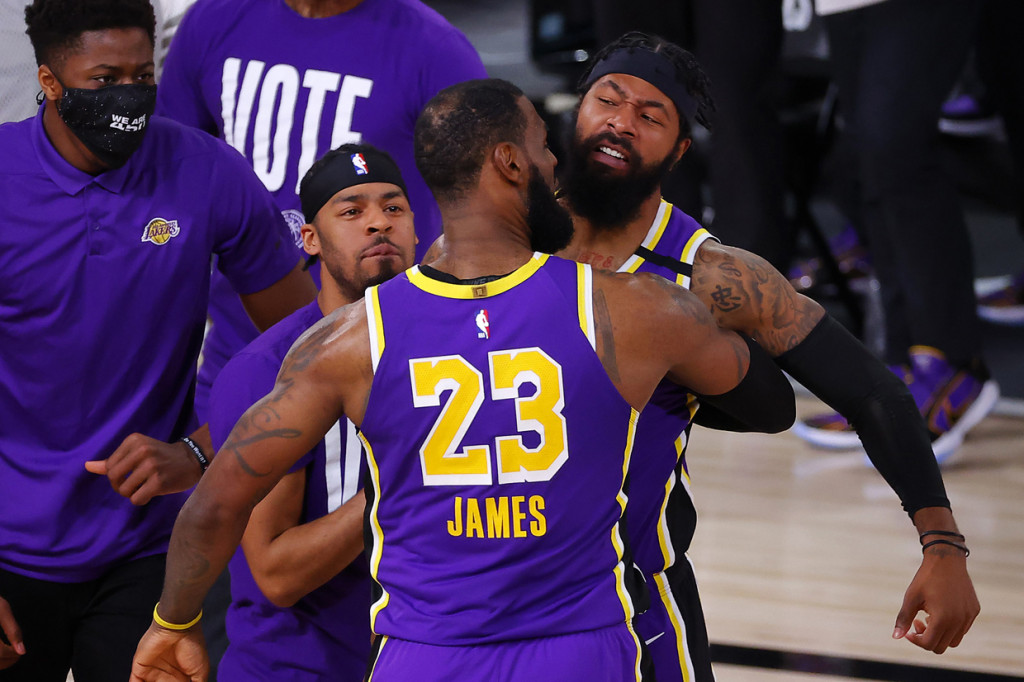 Mereka juga berhak melaju ke final NBA 2019-2020, menghadapi pemenang duel antara Miami Heat dan Boston Celtics dari Wilayah Timur.