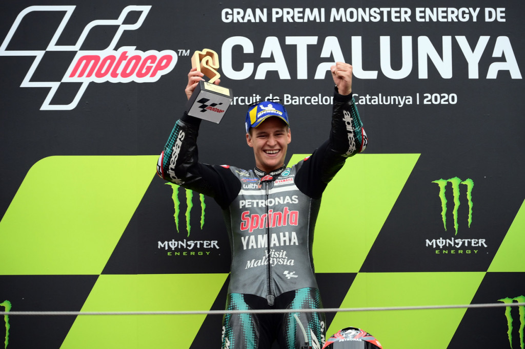 Ini adalah kemenangan ketiga Quartararo di Kejuaraan Dunia 2020 setelah MotoGP Spanyol dan Andalusia pada dua seri pertama musim.

