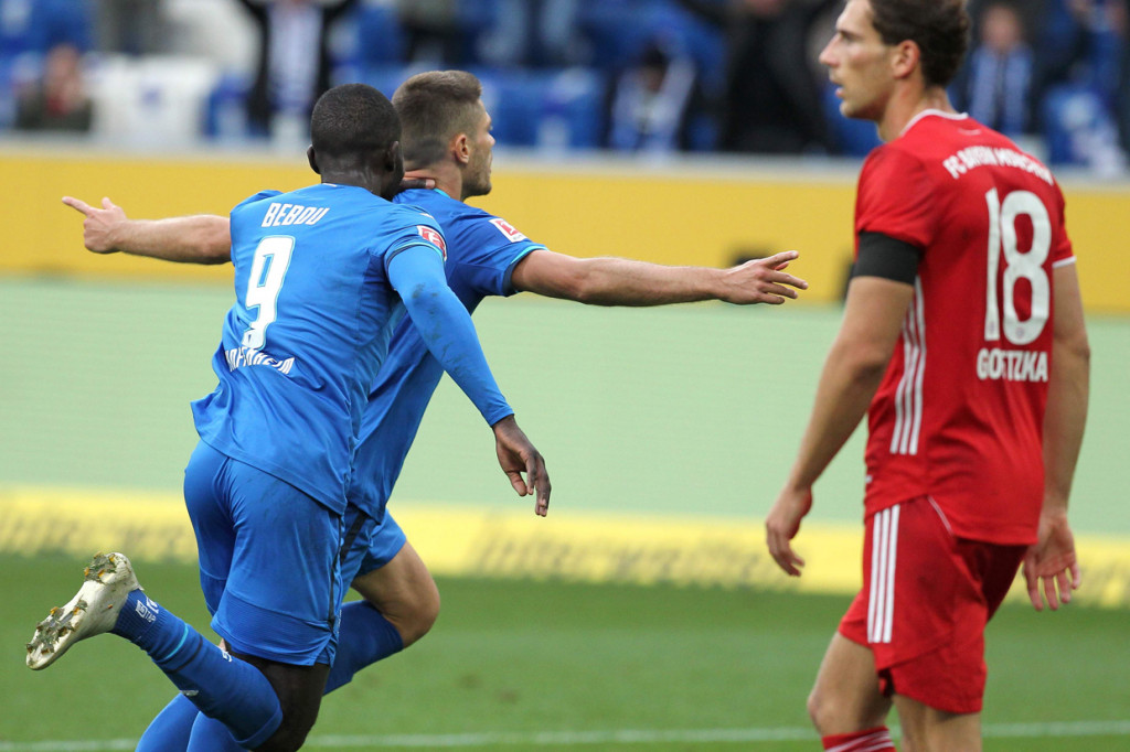 Andrej Kramaric melakukan selebrasi usai mencetak gol ke gawang Bayern Muenchen.
