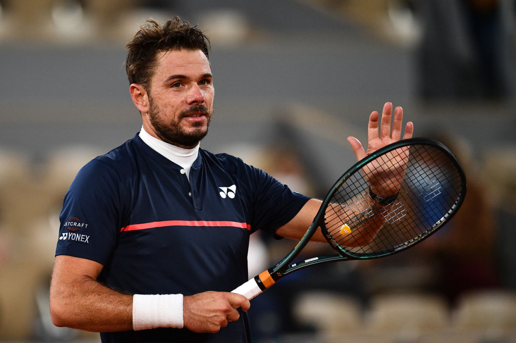 Wawrinka menang tiga set langsung dengan skor telak 6-1, 6-3, 6-2 atas Murray.
