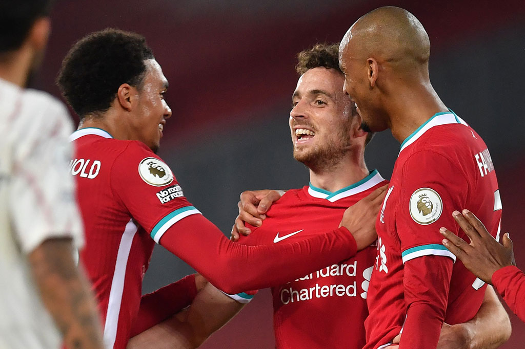 Pada menit ke-88, Jota berdiri di posisi yang tepat untuk mengendalikan bola sapuan David Luiz sebelum melepaskan tembakan voli yang bersarang di pojok kiri bawah gawang Arsenal untuk memastikan kemenangan Liverpool jadi 3-1.