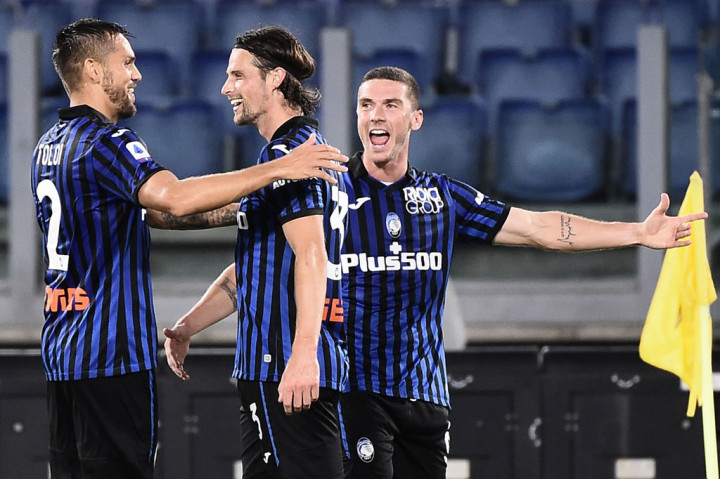 Lazio mencoba mencuri gol sejak awal. Beberapa peluang didapat namun tidak berbuah gol. Justru Atalanta berhasil unggul terlebuh dahulu pada menit ke-10 lewat Robin Gosens.