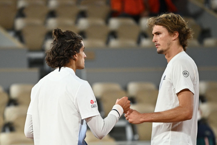 Unggulan keenam itu akhirnya menuntaskan pertandingannya dengan skor 2-6, 6-4, 7-6(5), 4-6, 6-4 setelah berjibaku selama tiga jam 59 menit.