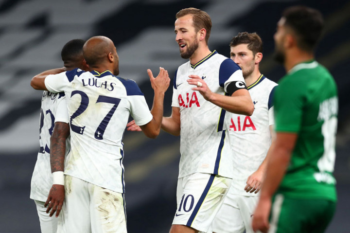 Kane melengkapi kegemilangannya dengan mencetak hat-trick pada menit ke-74, menyelesaikan umpan matang Bergwijn.