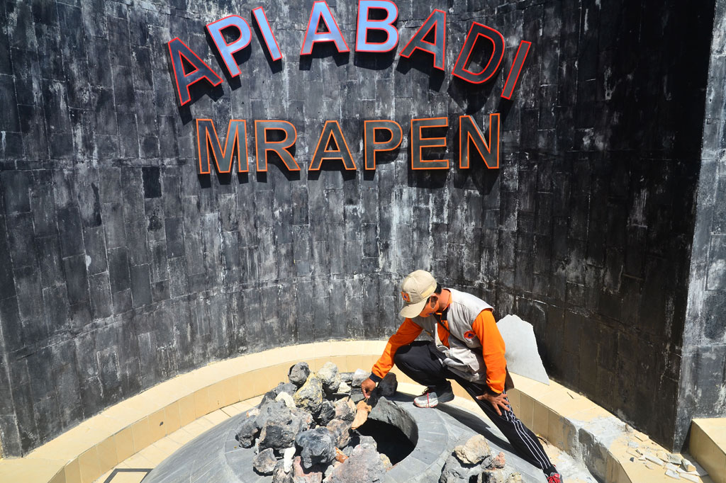 Situs api abadi yang pernah digunakan untuk menyalakan obor Pekan Olahraga Nasional (PON), POR PWI, HAORNAS dan Ganefo hingga obor upacara Hari Raya Waisak itu padam sejak 25 September 2020 akibat berhentinya suplai gas.