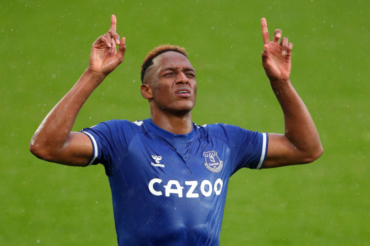 Tapi Everton kembali memimpin di masa injury time berkat Yerry Mina. AFP Photo/Peter Byrne