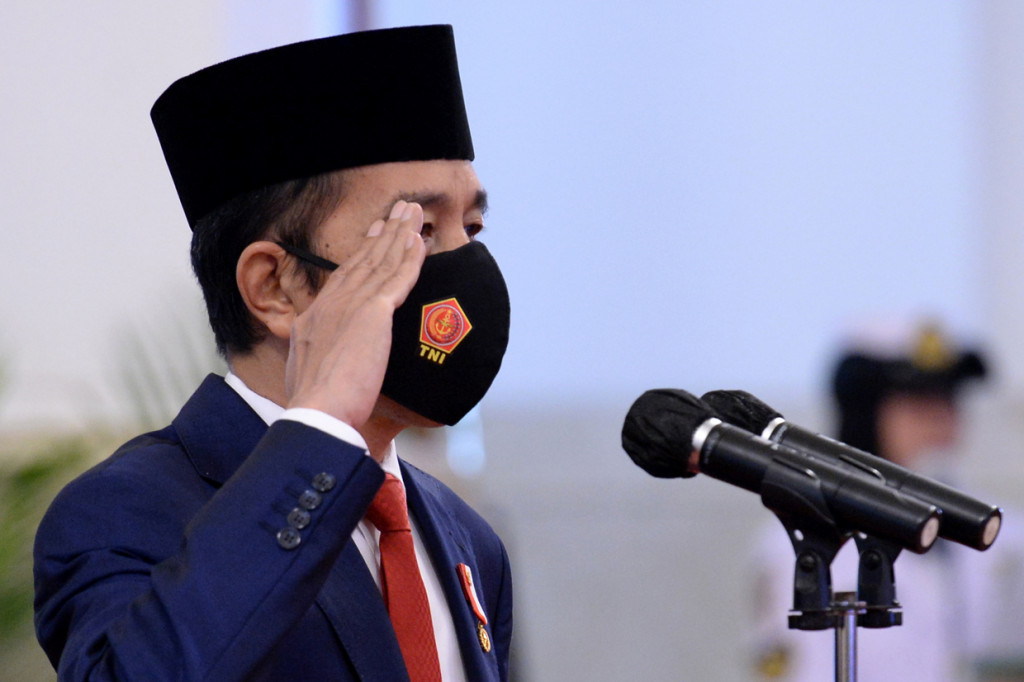 Pada peringatan HUT ke-75 TNI, Presiden Joko Widodo mendukung transformasi organisasi TNI harus selalu dilakukan dengan dinamika lingkungan strategis sesuai dengan dinamika ancaman dan perkembangan teknologi militer.