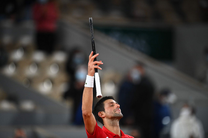 Petenis Serbia berusia 33 tahun itu selanjutnya akan menghadapi pemenang antara petenis kualifikasi dari Jerman Daniel Altmaier atau unggulan ke-17 Pablo Carreno Busta.