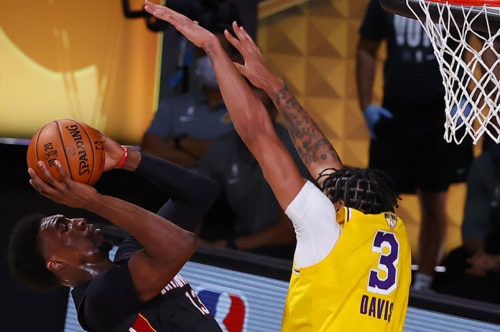 Bam Adebayo masuk lagi ke lapangan setelah absen pada dua laga sebelumnya karena cedera leher dan bahu untuk menyumbang 15 poin, sedangkan Goran Dragic masih absen karena cedera kaki.