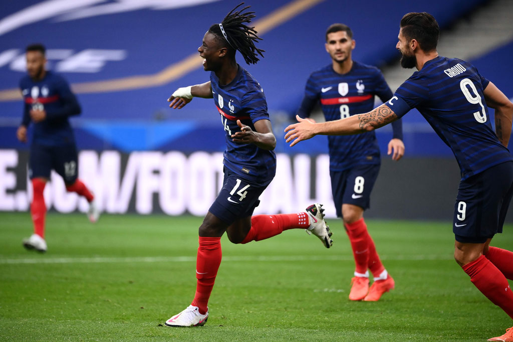 Eduardo Camavinga yang baru berusia 17 tahun menempatkan dirinya menjadi pemain termuda yang mencetak gol untuk Prancis dalam lebih dari satu abad, setelah membuka keunggulan dengan tendangan salto pada menit kesembilan.