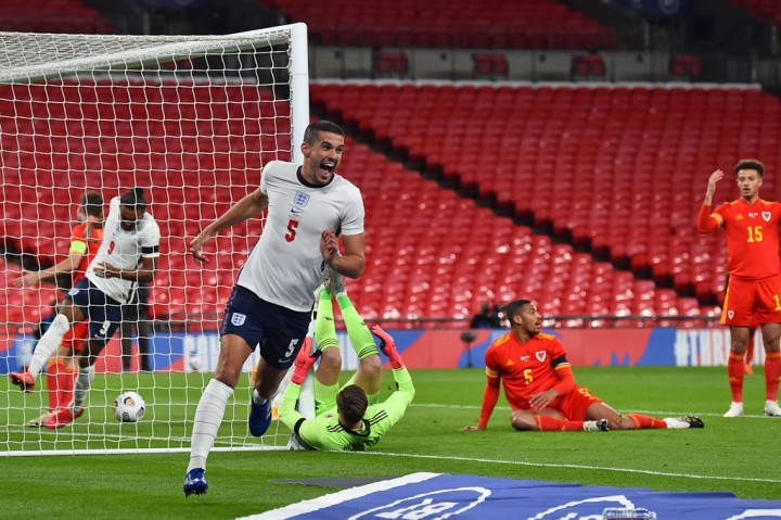 Delapan menit memasuki babak kedua, Conor Coady sukses menyambut tendangan bebas Kieran Trippier dengan sepakan voli untuk memaksa kiper Wayne Hennessey memungut bola untuk kedua kalinya dari dalam gawangnya.