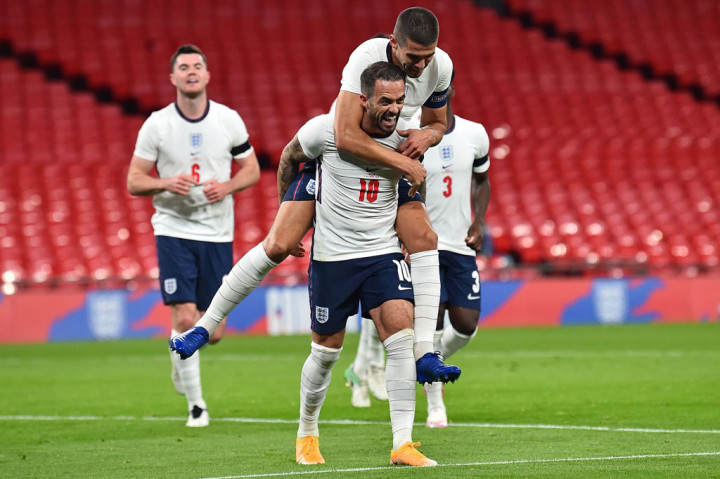Ings melakukan selebrasi usai membawa timnya unggul 3-0 atas Wales.