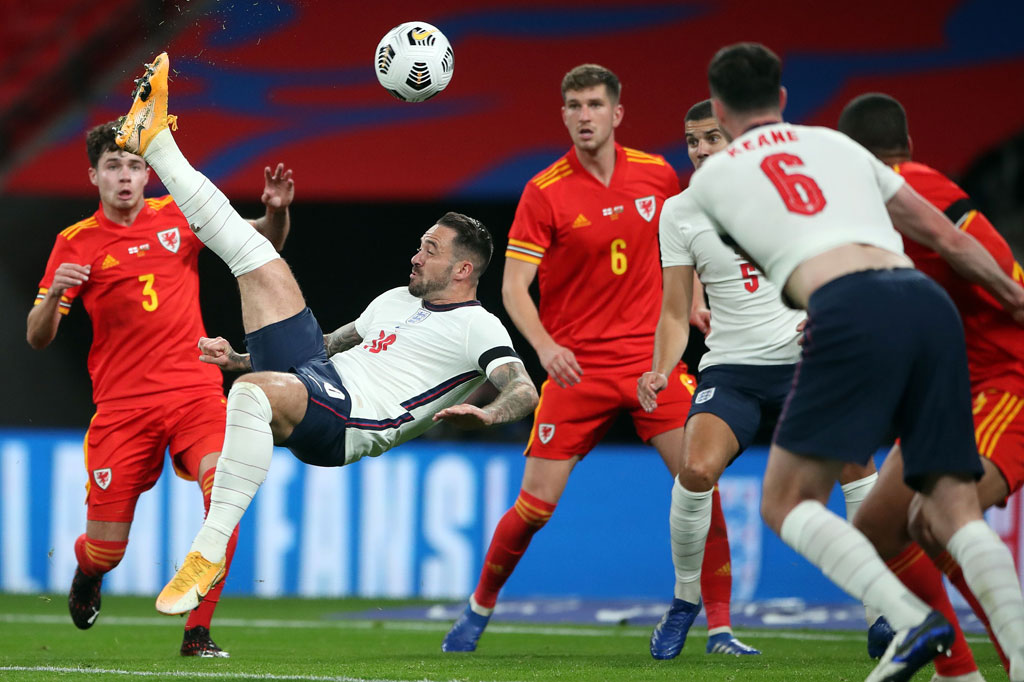 Tak puas dengan dua gol, The Three Lions kembali menjebol gawang tim tamu pada menit ke-63 lewat tembakan akrobatik Danny Ings menyambut umpan sundulan dari Tyrone Mings.