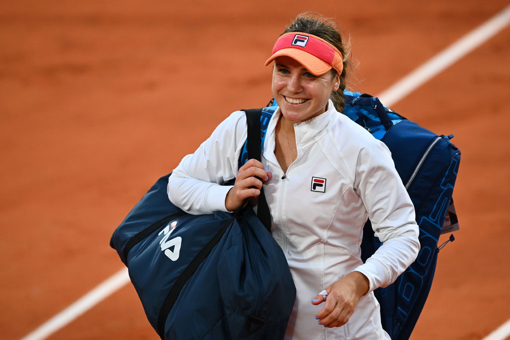 Final French Open 2020 akan menjadi turnamen besar pertama yang menampilkan dua petenis berusia 21 tahun atau di bawahnya sejak Maria Sharapova yang mengalahkan rekan senegaranya Ana Ivanovic yang sama-sama berusia 20 tahun pada Australia Terbuka 2008.