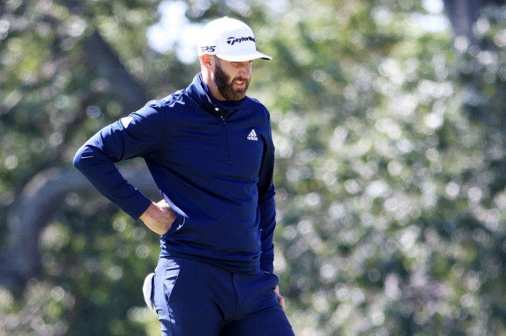 Pegolf nomor satu dunia Dustin Johnson dinyatakan positif terpapar covid-19, demikian diumumkan PGA Tour, Rabu, 14 Oktober 2020.