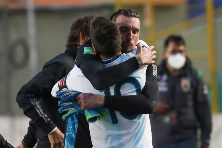 Hasil tersebut membuat Bolivia kembali menelan kekalahan setelah ditelan bulat-bulat 0-5 oleh Brasil pekan lalu. Sementara Argentina melanjutkan catatan 100 persen dalam kualifikasi Piala Dunia zona Amerika Selatan.
