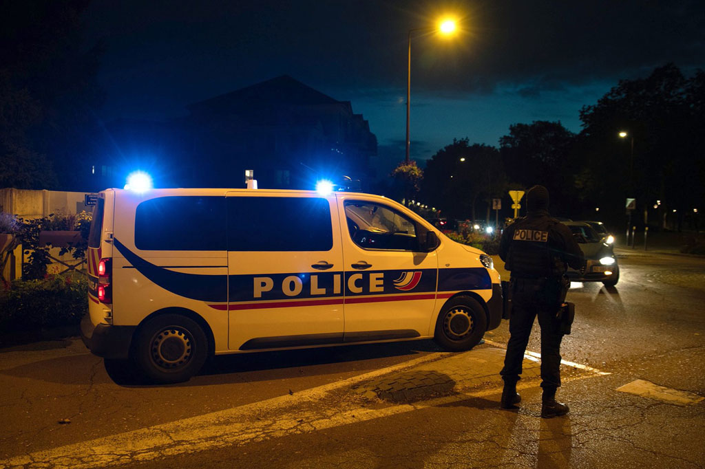 Seorang guru di Prancis yang baru-baru ini menunjukkan kartun Nabi Muhammad SAW kepada siswanya, dipenggal kepalanya di luar sekolah pada Jumat, 16 Oktober 2020 waktu setempat.