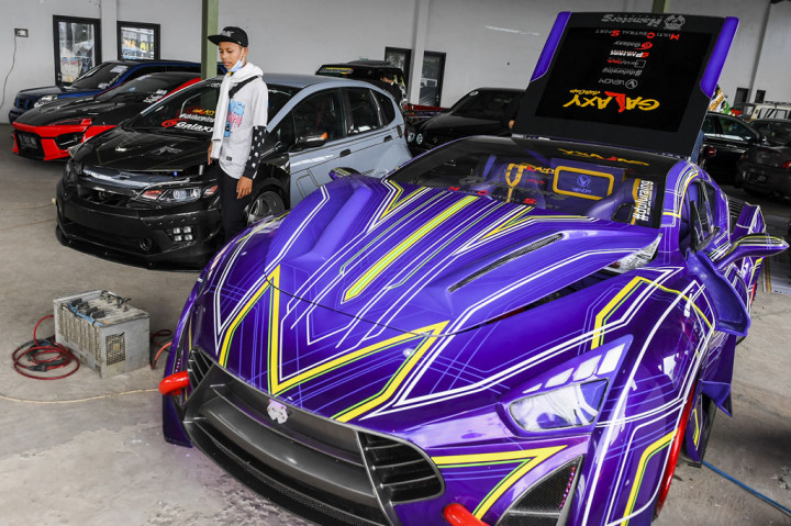 Tedi mengungkapkan, antusiasme peserta sangat tinggi, namun panitia membatasinya dengan 100 mobil dan 65 truk.