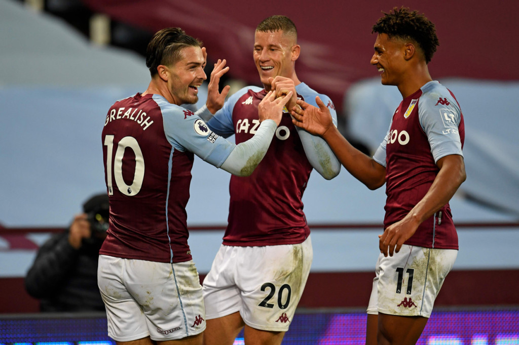 Gol kemenangan Aston Villa tercetak kala laga memasuki menit injury time babak kedua. AFP Photo/Peter Powell