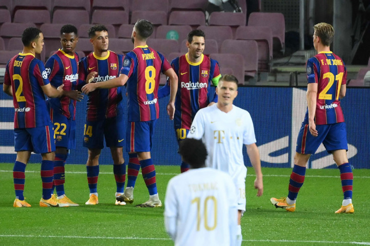 Tujuh menit memasuki babak kedua, Coutinho lepas dari kawalan lini belakang Ferencvaros untuk menyelesaikan umpan kiriman Fati demi menambah keunggulan Barcelona menjadi 3-0.