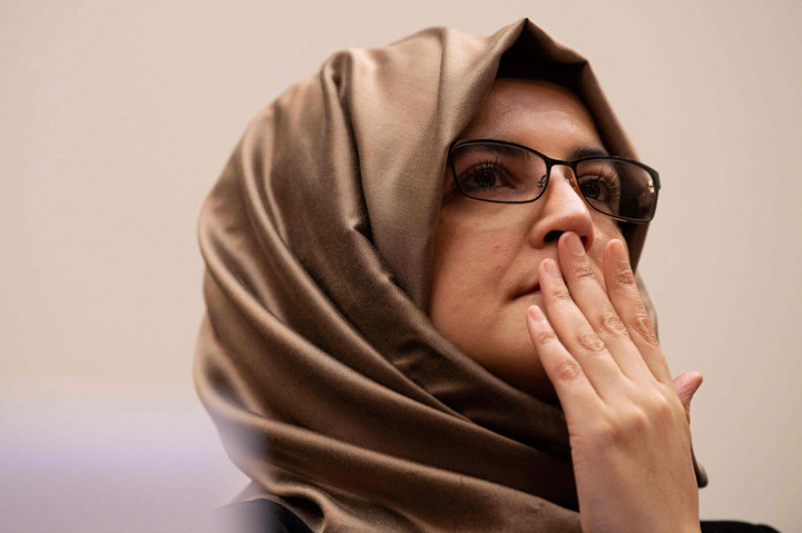 Warga negara Turki, Cengiz dan kelompok hak asasi manusia Khashoggi yang dibentuk sebelum kematiannya, Democracy for the Arab World Now (DAWN), sedang mengejar Mohammed bin Salman dan 20 orang lainnya atas kerugian terkait pembunuhan terhadap penulis yang berbasis di AS pada 2 Oktober 2018 tersebut.