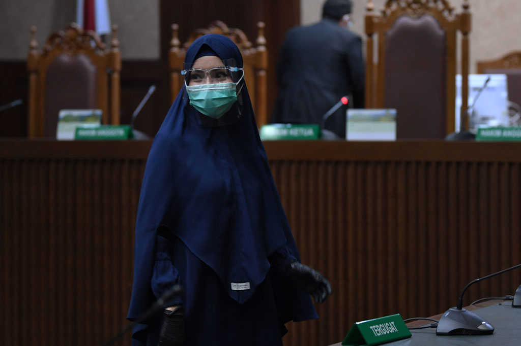 Agenda sidang kali ini adalah tanggapan jaksa atas eksepsi atau nota keberatan dari pihak Pinangki. Pinangki memasuki ruang sidang sekitar pukul 10.45 WIB.