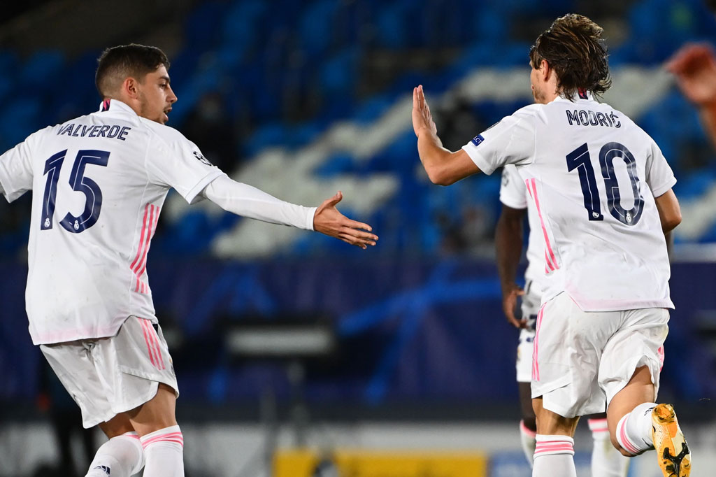 Permainan tim tuan rumah membaik pada babak kedua dan mampu memperkecil ketertinggalan melalui sepakan jarak jauh Luca Modric pada menit ke-54.