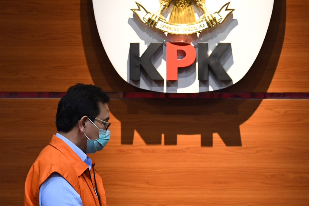 Direktur Utama PT PAL Indonesia (Persero) Budiman Saleh saat dihadirkan dalam konferensi pers di Komisi Pemberantasan Korupsi, Jakarta. 