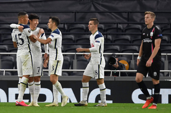 Son yang masuk pada babak kedua menggantikan Bale, memperlebar keunggulan Spurs menjadi 3-0. Umpan manis Carlos Vinicius diselesaikan lewat sontekan pemain asal Korea tersebut. Skor 3-0 tetap bertahan hingga bubaran.