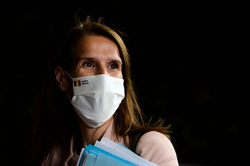 Wilmes mengatakan pada Sabtu, 17 Oktober 2020 bahwa ia positif covid-19 dan bahwa dirinya mungkin tertular virus itu dari seorang kerabat, bukan di tempat kerja.