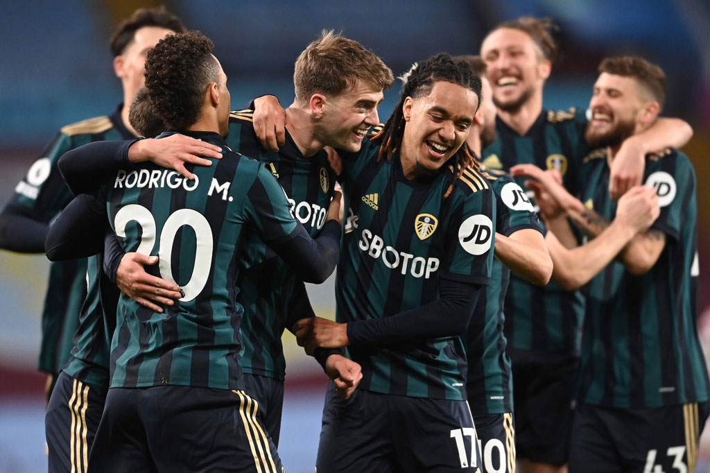 Tim tamu memperbesar keunggulan pada menit ke-67. Menerima umpan matang Mateuz Klich, Bamford kemudian memperdaya dua bek tuan rumah sebelum melesakkan bola ke pojok kanan atas gawang Villa.