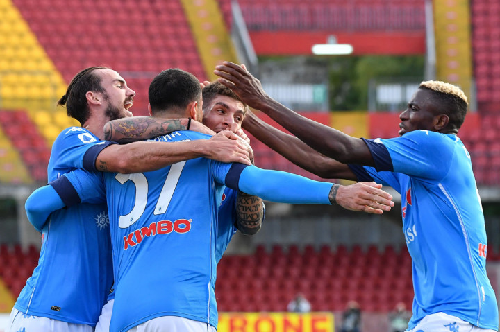 Berkat tiga poin ini, Napoli berhasil naik ke peringkat dua klasemen sementara dengan 11 poin dari lima pertandingan. 