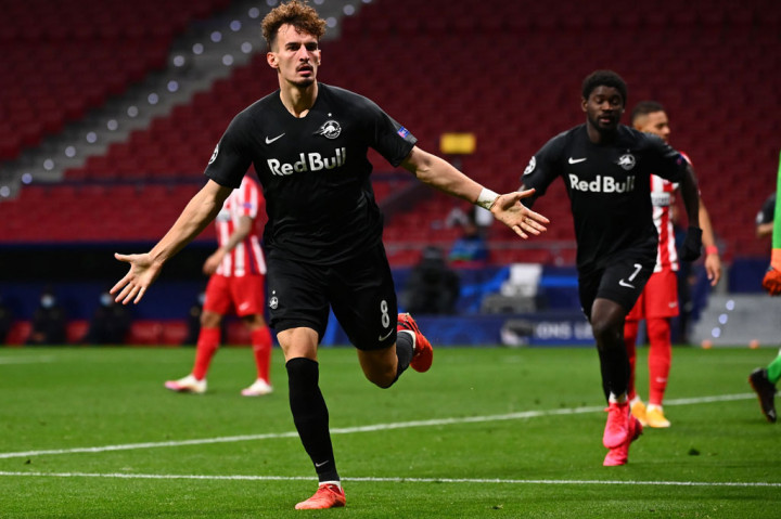 Saat babak kedua baru bergulir dua menit, gawang Atletico kembali kemasukan. Mergim Berisha yang tidak terkawal menerima umpan silang mendatar dari Ulmer, untuk kemudian diteruskan masuk gawang tuan rumah.