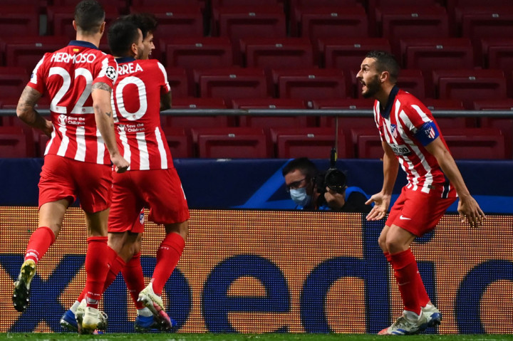 Atletico berbalik unggul menjelang laga usai. Tendangan sudut di sisi kanan disapu dengan tidak sempurna oleh pertahanan Salzburg. Bola dikuasai Lemar yang mengirim bola kembali ke kotak penalti dan jatuh ke Felix, yang memiliki waktu untuk mengendalikan bola sebelum menembakkannya ke gawang lawan. 