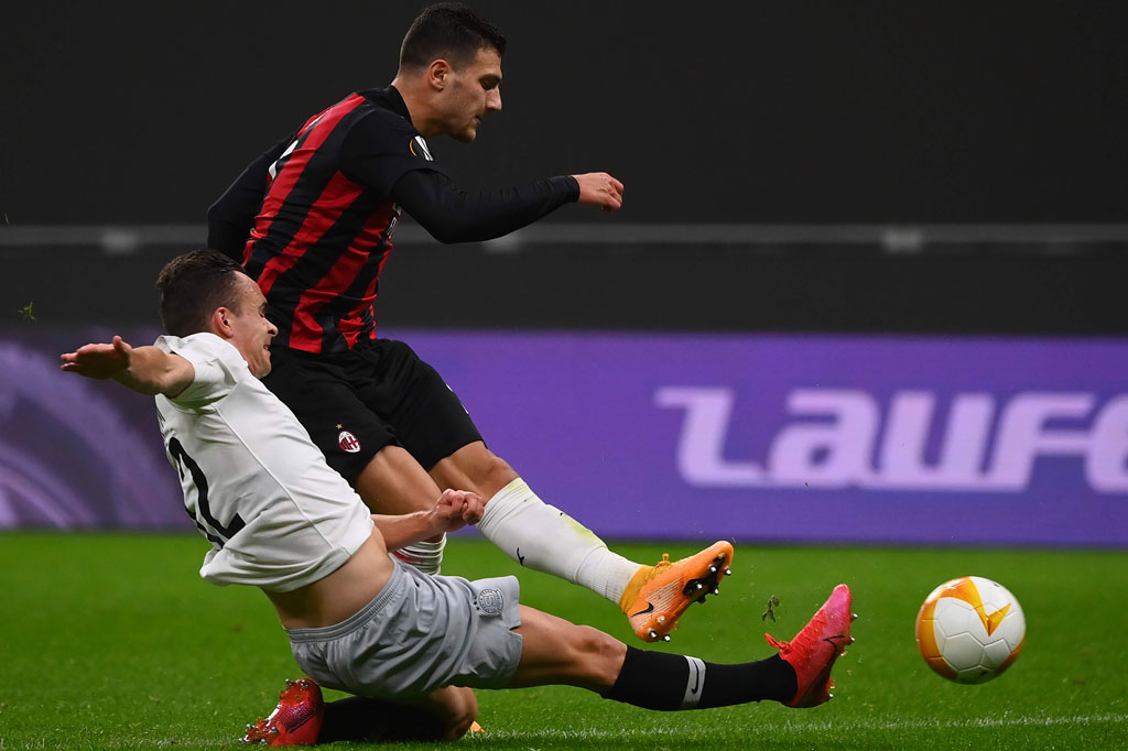 Sparta – Milan : AC Milan Gilas Sparta Praha Tiga Gol Tanpa Balas - Medcom.id / Ac milan posted a video to playlist interviews 2020/21.