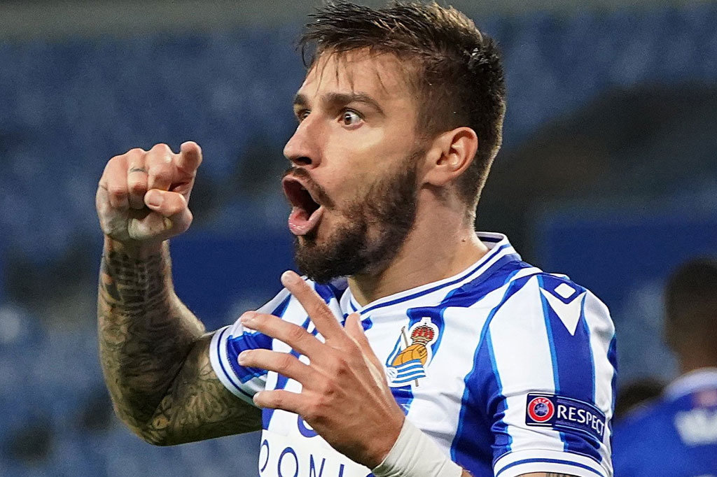 Sementara tembakan Portu enam menit kemudian masih mudah diamankan oleh kiper David Ospina, demikian catatan laman resmi UEFA.