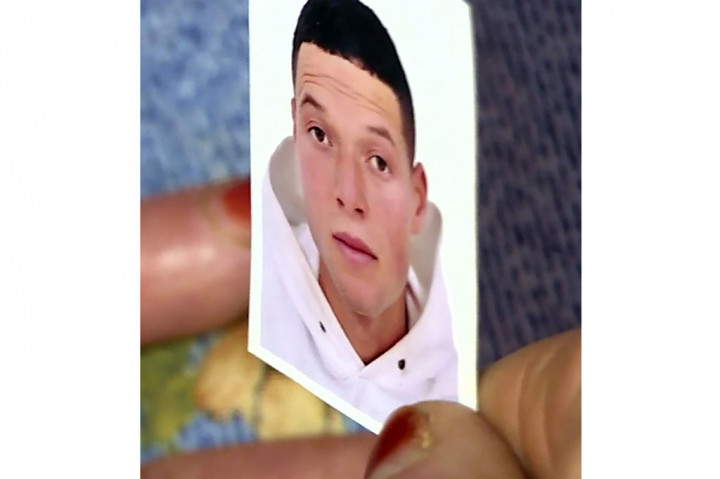 Seorang penyerang bersenjatakan pisau membunuh tiga orang dan melukai beberapa lainnya di sebuah gereja di Kota Nice, Prancis selatan, pada Kamis, 29 Oktober 2020. Tersangka yang berasal dari Tunisia tersebut berhasil dilumpuhkan petugas dan tengah dalam pemeriksaan.