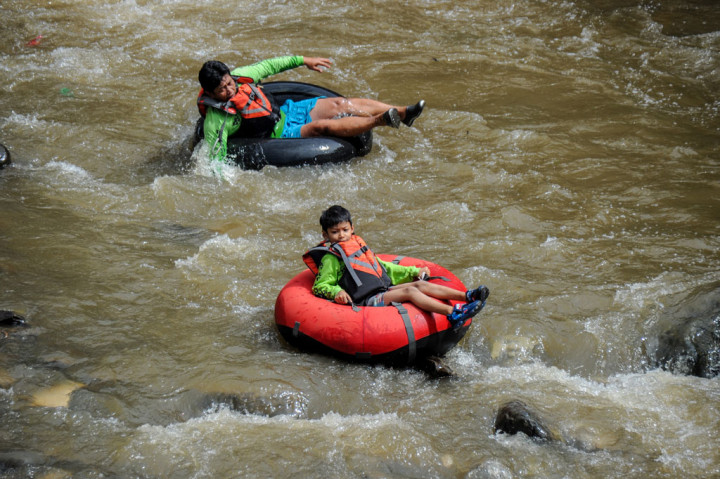 Kegiatan tersebut juga untuk mengajak masyarakat peduli terhadap kebersihan lingkungan.