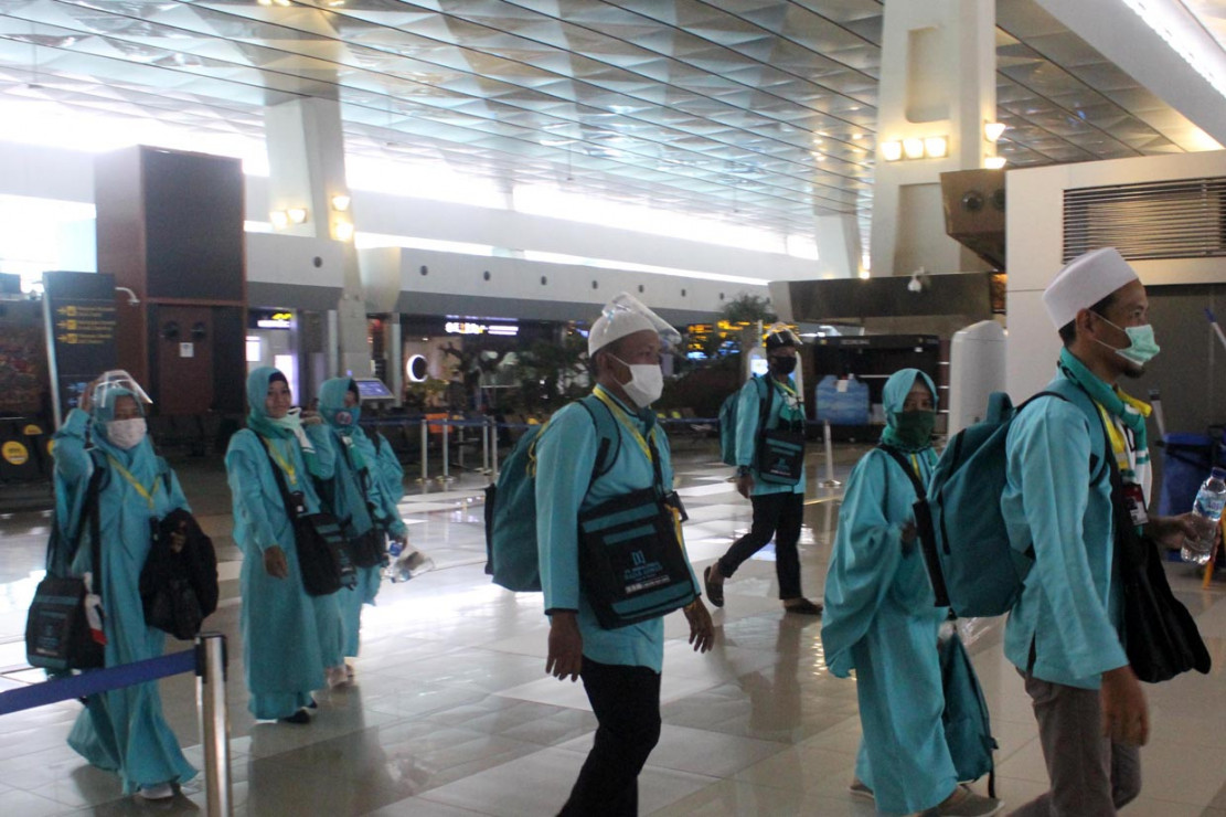 Jemaah Umroh Indonesia Mulai Berangkat Hari Ini - Medcom.id