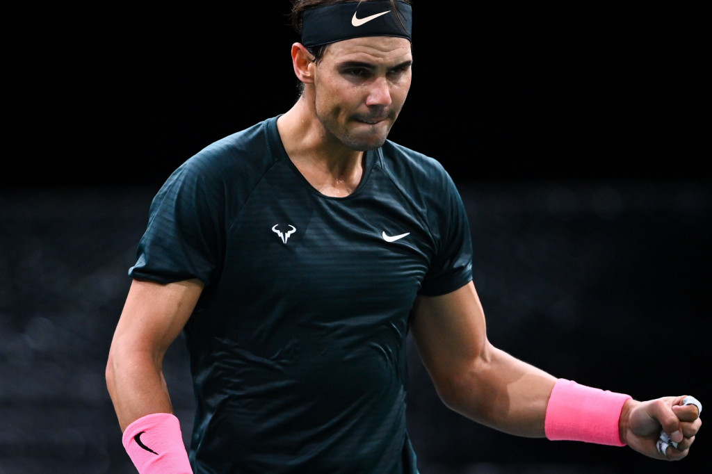 Nadal berhasil menundukkan rekan senegaranya dari Spanyol Pablo Carreno Busta di perempat final dengan skor 4-6, 7-5, 6-1, Jumat, 6 November 2020 waktu setempat.