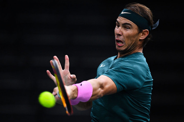 Dengan kemenangan ini, Nadal kini menambah keunggulan telak 7-0 dalam catatan pertemuannya dengan Busta. Catatan terjauh Nadal di turnamen Paris Masters adalah sebagai runner-up di edisi 2007.