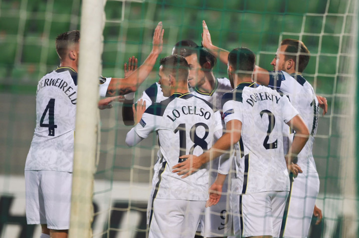 Kendati menang, Tottenham tak beranjak dari posisi kedua klasemen dengan koleksi enam poin di bawah Royal Antwerp. Sementara itu Ludogorets di urutan terbawah dengan 0 poin. 