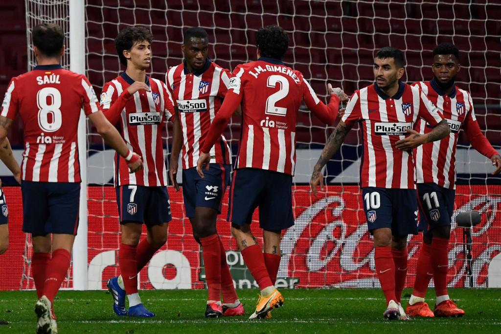 Dua gol tuan rumah pada babak pertama dijaringkan oleh Joao Felix pada menit ke-8 dan Marcos Llorente pada menit ke-22.