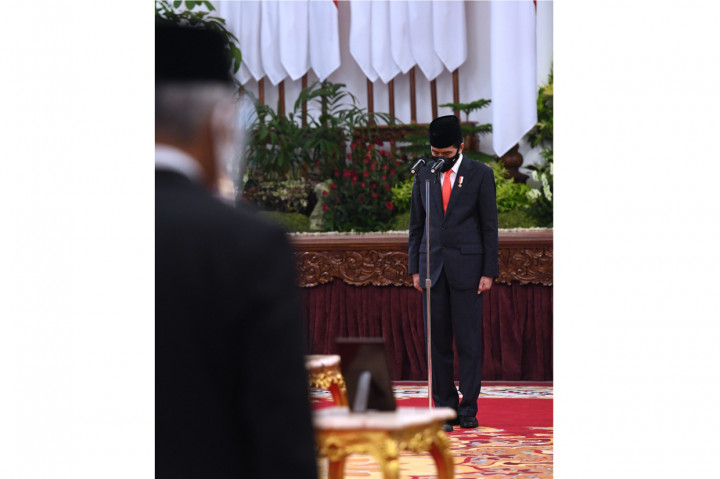 Penganugerahan tersebut digelar di Istana Negara, Jakarta, Selasa, 10 November 2020. 